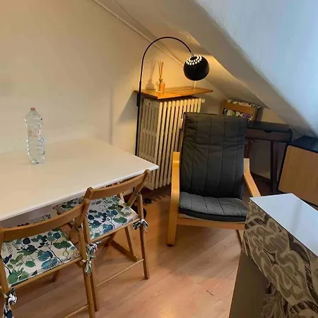 Ellen's Apartment:little Near Portanuova Appartement